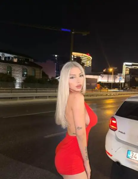ŞİŞLİ Escort DİLA - Gerçek Fotoğraflı Doğrulanmış Profil ŞİŞLİ VIP Escort DİLA - Doğrulanmış Model